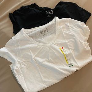 New with tag Hanes Tee